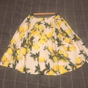 Lindy bop lemon skirt